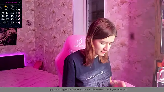 Snapshot of Kai-Gerda6 chatting on 12.25.24 Kai-Gerda6 online show from 12.25.24