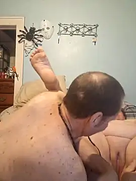 Snapshot of mcv131985 chatting on 02.03.25 mcv131985 online show from 02.03.25