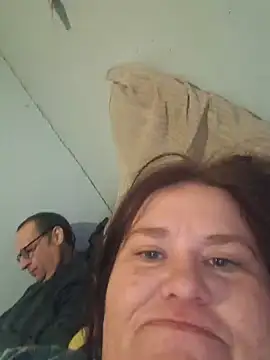 Snapshot of mcv131985 chatting on 02.05.25 mcv131985 online show from 02.05.25