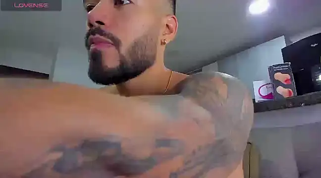 Alexander Martines online show from 01.19.25