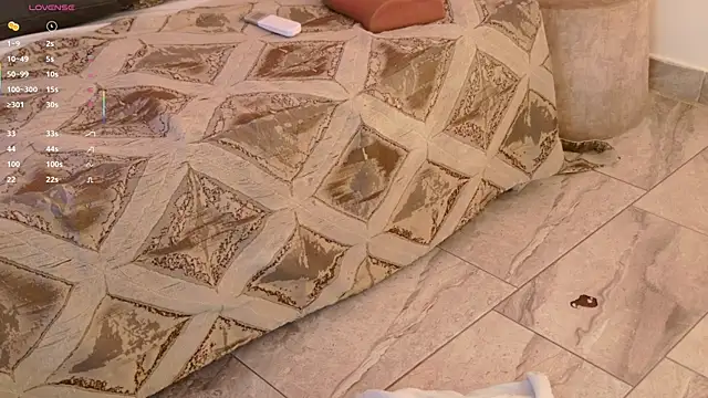 Mariapettit online show from 10.13.25