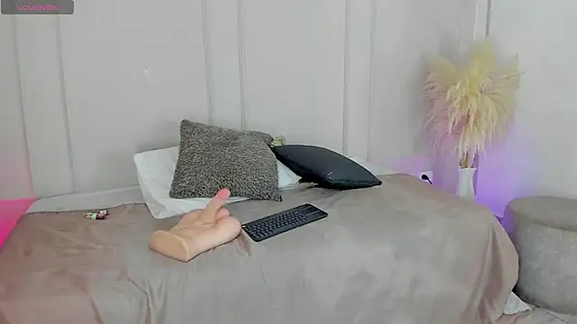 Mariapettit online show from 01.16.26