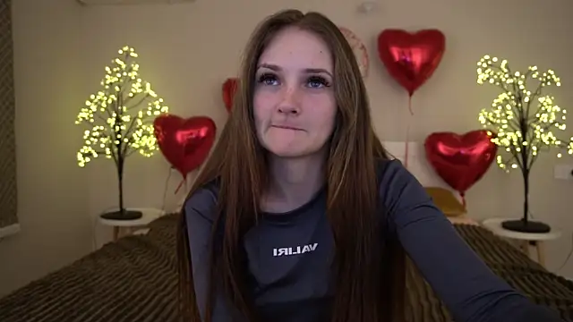 PamelaXX  online show from 02.13.25