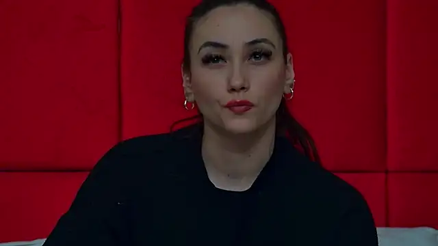 AliceMunro online show from 03.23.25