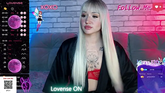 Snapshot of Eva_Evile chatting on 03.15.25 Eva Evile online show from 03.15.25