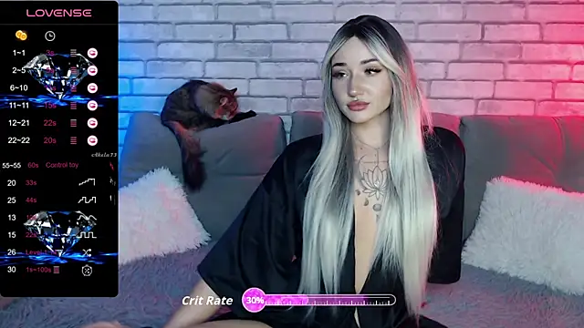 Snapshot of Eva_Evile chatting on 10.09.25 Eva Evile online show from 10.09.25