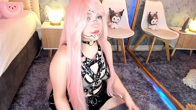 Snapshot of DanielaRuizz chatting on 02.23.25 DanielaRuizz online show from 02.23.25