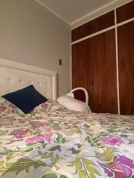 Snapshot of AlinaCarter chatting on 01.30.25 AlinaCarter online show from 01.30.25