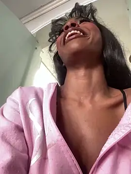 adaraSmiith online show from 12.11.24