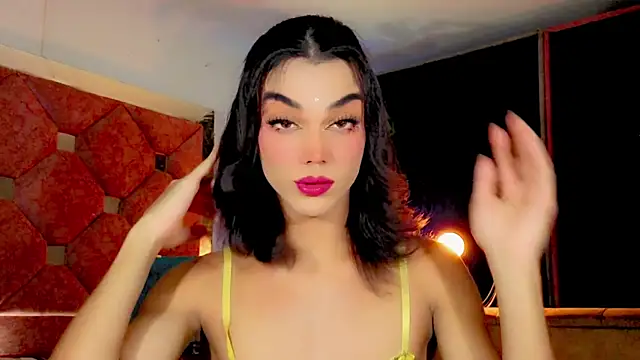 the-horus-girl online show from 05.12.26