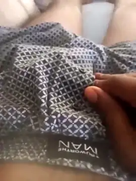 Snapshot of Almino00 chatting on 02.16.26 Almino00 online show from 02.16.26