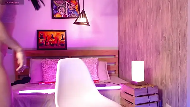 LittleButterfly19 online show from 12.06.24