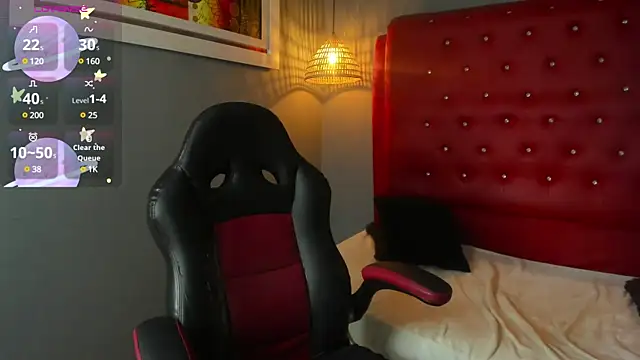 Snapshot of tossetrech chatting on 03.13.25 tossetrech online show from 03.13.25