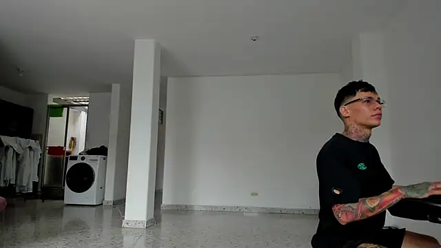 Jordyrodriiguez online show from 01.26.25