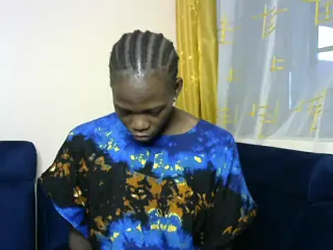 Snapshot of Moniklavy chatting on 03.15.25 Moniklavy online show from 03.15.25