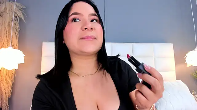 Snapshot of HannaKarson chatting on 01.16.26 HannaKarson online show from 01.16.26