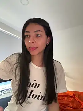 Liissa cute  online show from 12.21.25