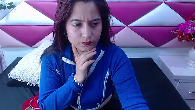 MariaClay online show from 03.07.25