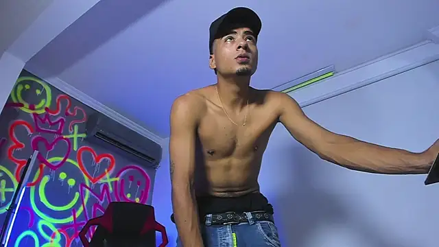 ANGEL NICOLAS online show from 01.15.26