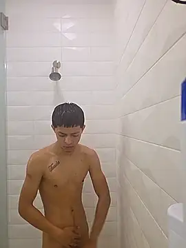 Snapshot of Yoko0381 chatting on 01.11.26 Yoko0381 online show from 01.11.26