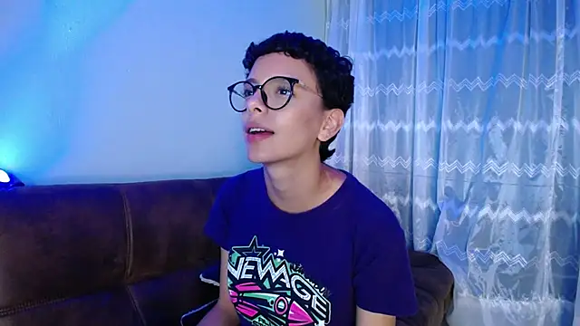 peyton golden1 online show from 03.09.25