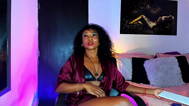 KimberlyBanks2 online show from 01.27.25