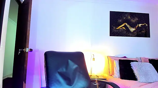 KimberlyBanks2 online show from 03.10.25