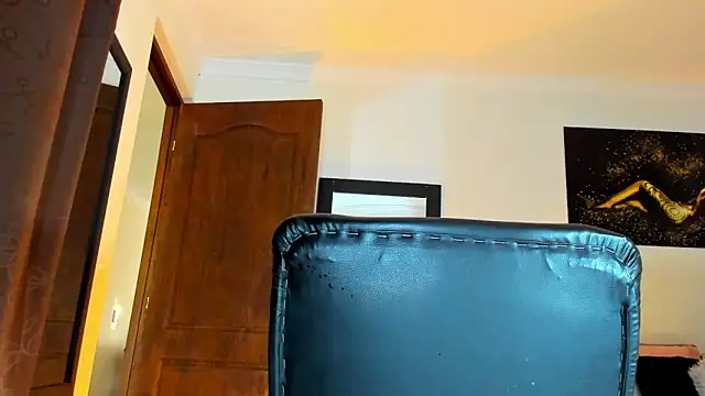 KimberlyBanks2 online show from 09.19.25