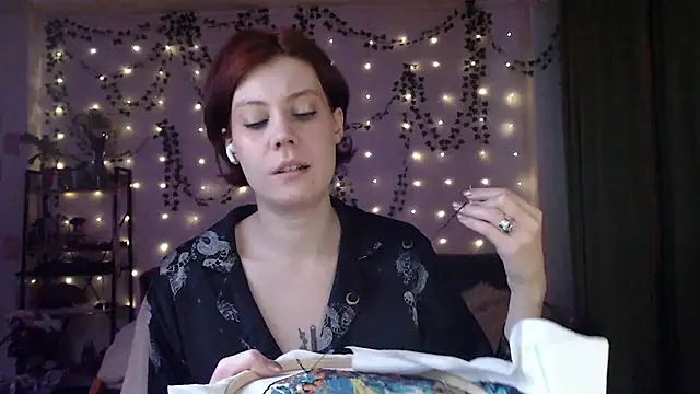 Snapshot of Your_Corvus chatting on 12.05.24 Your Corvus online show from 12.05.24