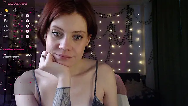 Snapshot of Your_Corvus chatting on 12.06.24 Your Corvus online show from 12.06.24