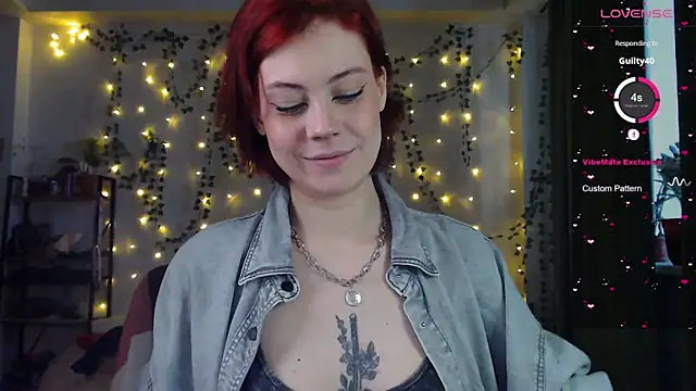 Snapshot of Your_Corvus chatting on 03.04.25 Your Corvus online show from 03.04.25