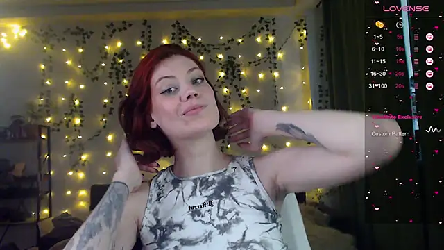 Snapshot of Your_Corvus chatting on 03.11.25 Your Corvus online show from 03.11.25