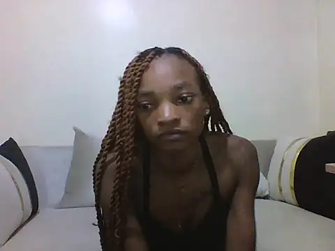Snapshot of African-Dee chatting on 10.01.25 African-Dee online show from 10.01.25
