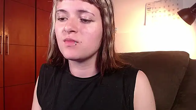 NEXT DOOR GIRL  online show from 11.06.25