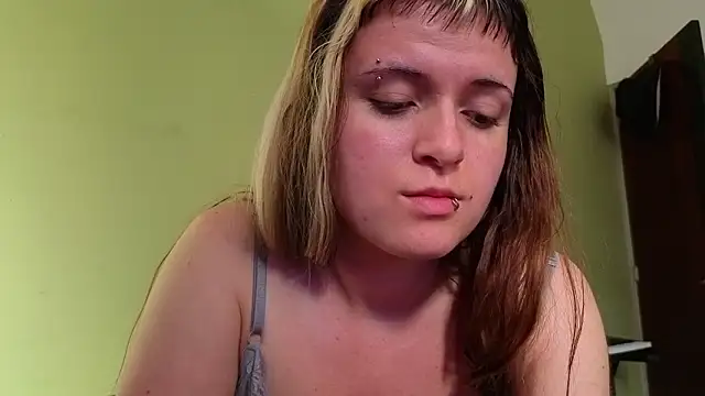 NEXT DOOR GIRL  online show from 02.22.26