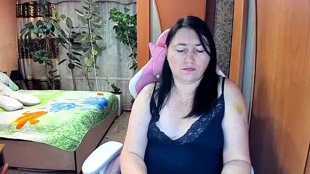 Snapshot of Tatyana51 chatting on 02.21.26 Tatyana51 online show from 02.21.26