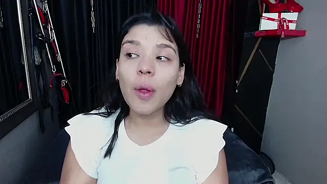 AvaLusty online show from 02.10.25