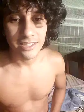 Snapshot of pedrodavid_ chatting on 06.18.26 pedrodavid online show from 06.18.26