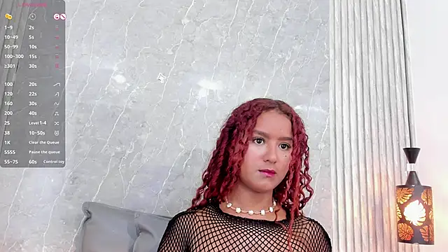 Sophiee Velvet online show from 03.07.25