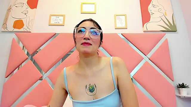 ThailyCherry online show from 03.21.25