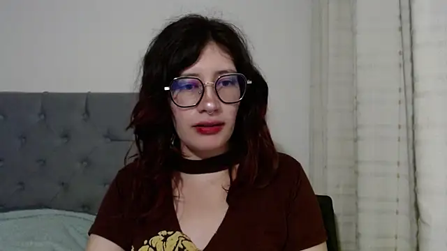 mariana124- online show from 02.05.25