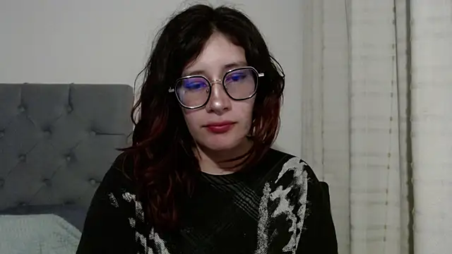 mariana124- online show from 02.06.25