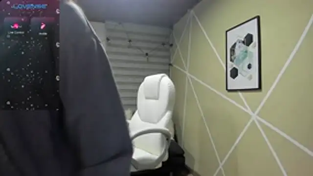 Snapshot of Enma__clark chatting on 02.09.26 Enma clark online show from 02.09.26