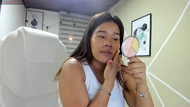 Snapshot of Enma__clark chatting on 03.01.26 Enma clark online show from 03.01.26