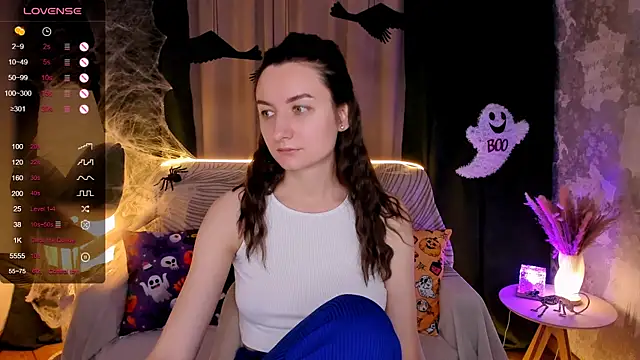 annacooleman online show from 10.27.25