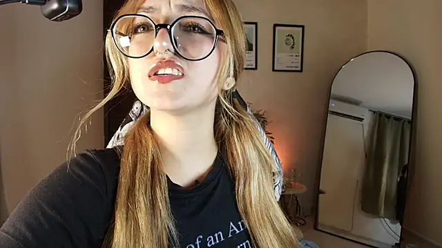 SweetJennaa online show from 06.01.26