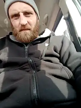 otterlover123 online show from 02.23.25