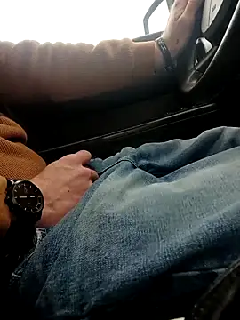 otterlover123 online show from 02.27.25