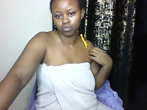 Candii wet  online show from 03.01.25