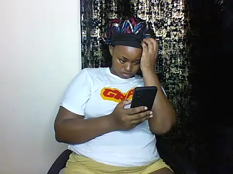 Candii wet  online show from 03.11.25